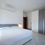 Lägenhet Three Bedroom - View - Larihome A57 *