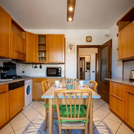 Three Bedroom - View - Larihome A57 Апартаменты *