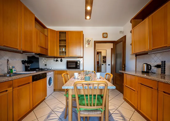 Three Bedroom - View - Larihome A57 公寓 *