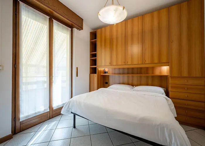 Three Bedroom - View - Larihome A57