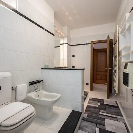 Three Bedroom - View - Larihome A57 *