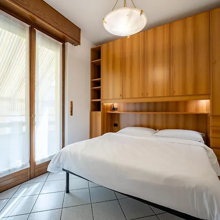 Three Bedroom - View - Larihome A57